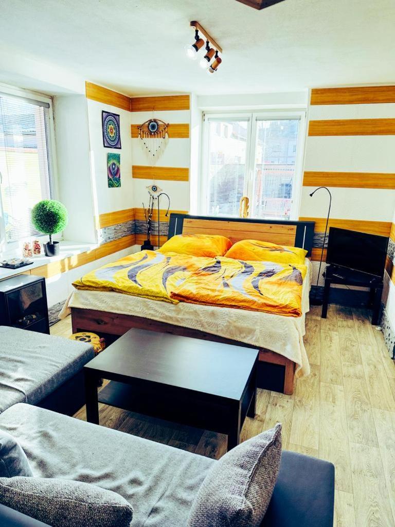 Apartman Pod Hradem Horšovský Týn Exterior foto